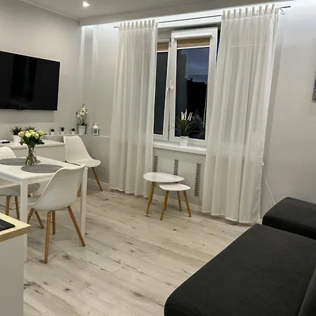 Na Dworcowej Centrum Parking Gratis Apartman